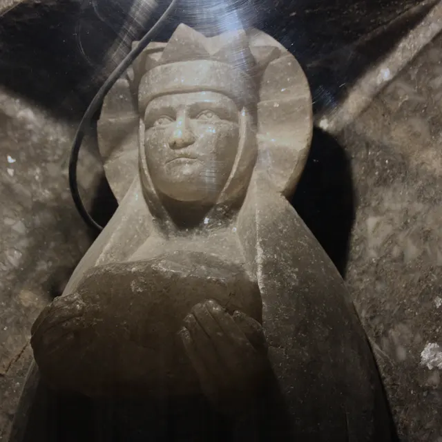 Το αλατένιο άγαλμα της Αγίας Κίνγκα στο Wieliczka